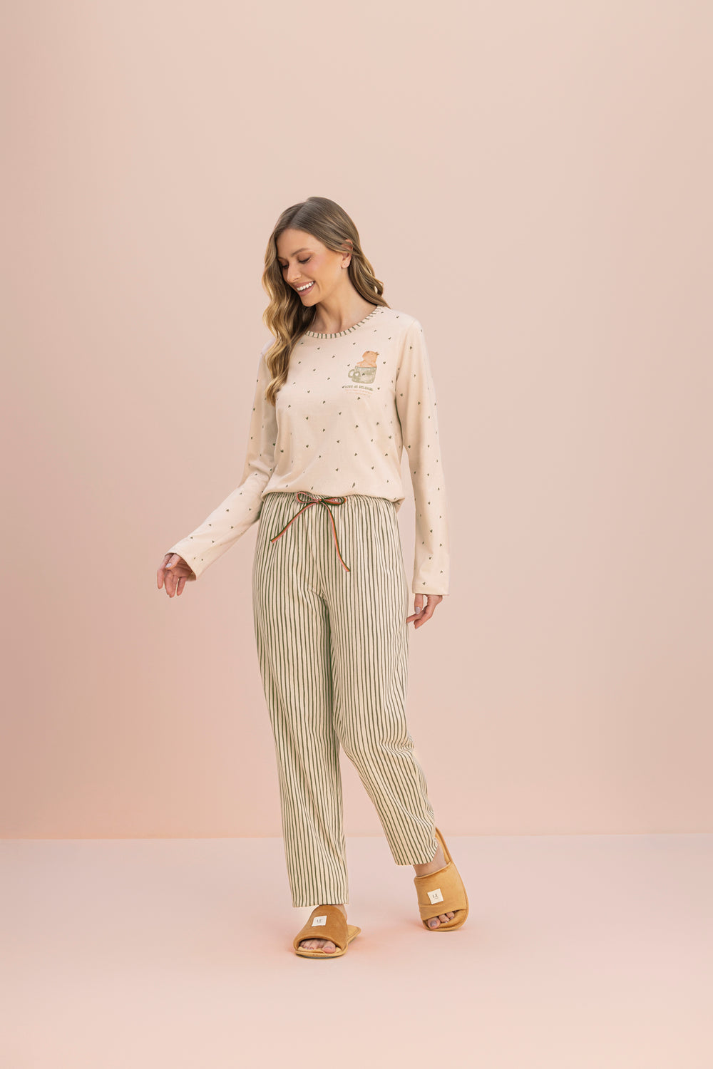 Pijama Manga Longa Relaxar em Algodão - Lua Encantada
