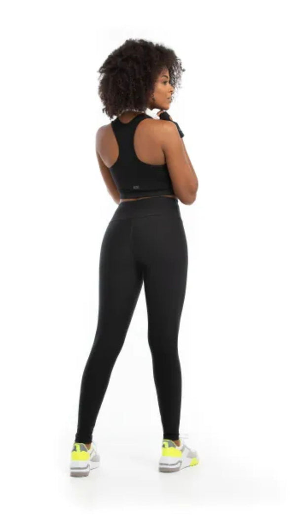 Top Liso Preto - Pozze