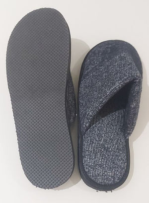 Chinelo de Quarto Fechado Feminino em Pelinho - Divina Noite