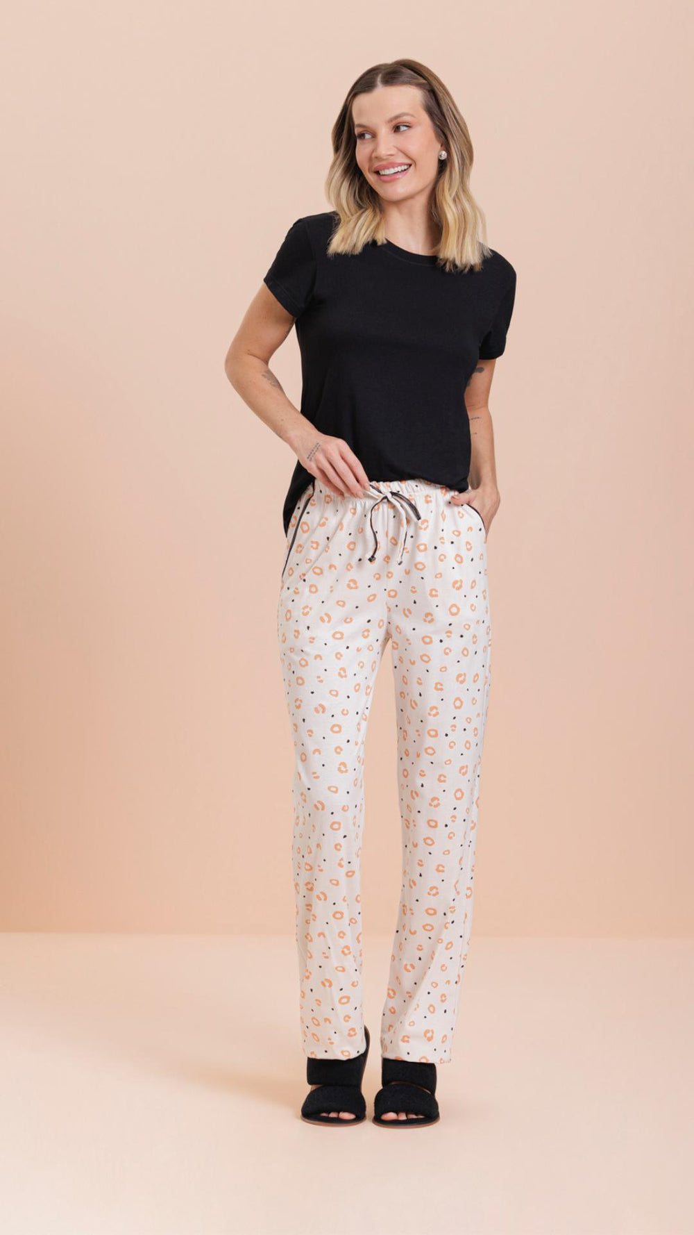 Pijama Manga Curta Natural em Viscose - Lua Encantada